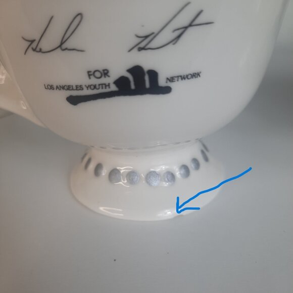 SET OF 4 VTG 1996 Baileys Winking Face Blue Eye Cup, Los Angeles Youth Network - Picture 3 of 8